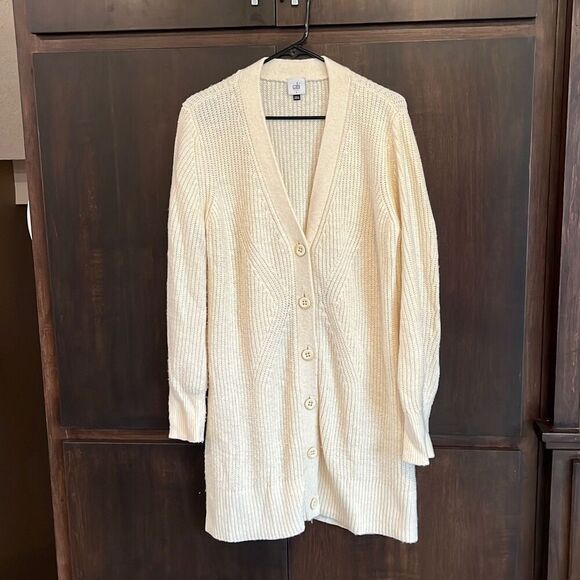 Cabi Book Club Cream Cardigan Sweater Large #4099 - Picture 2 of 6